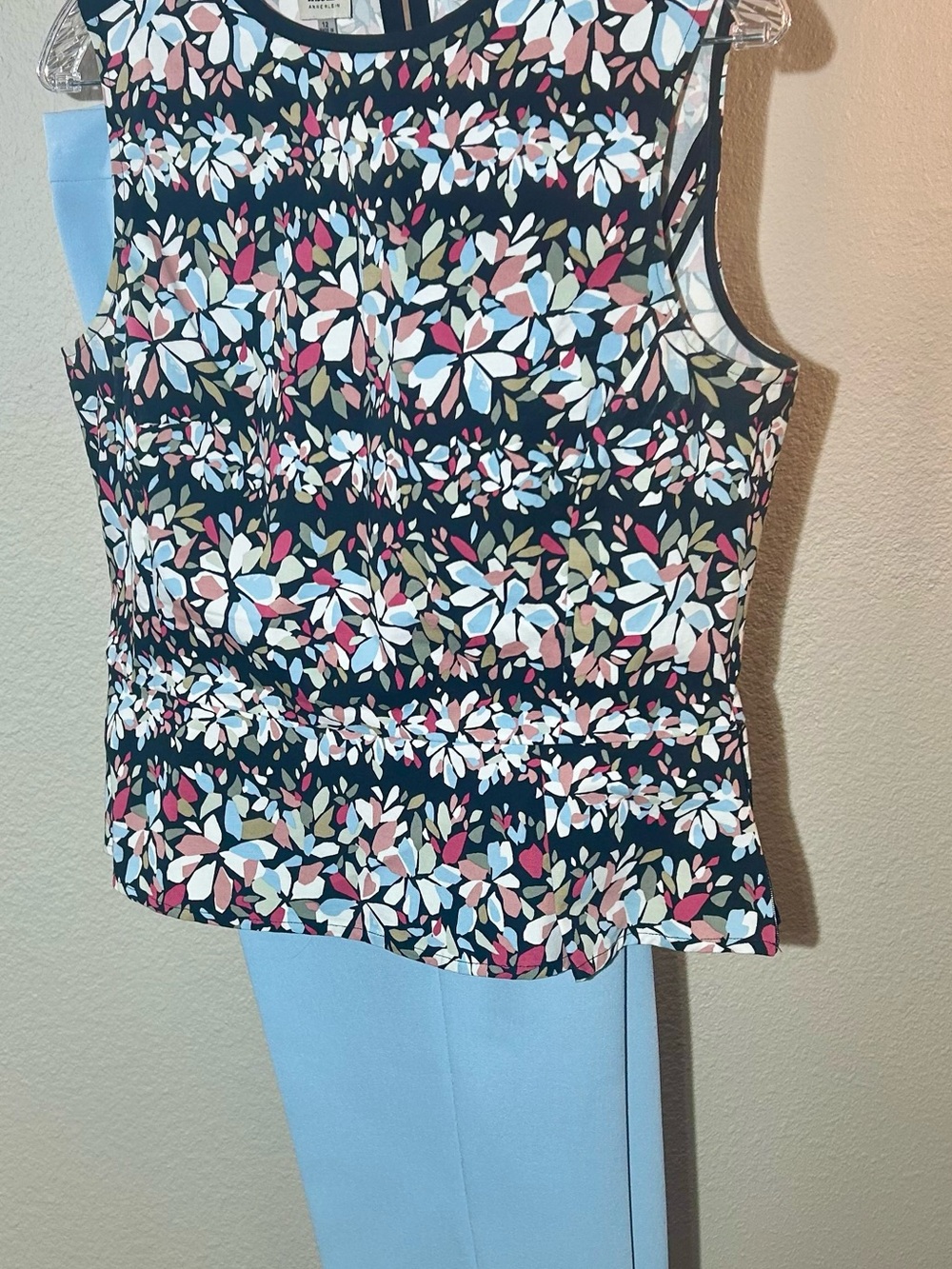 Anne Klein Summer suit. Floral Peplum Camisole, Light blue slacks